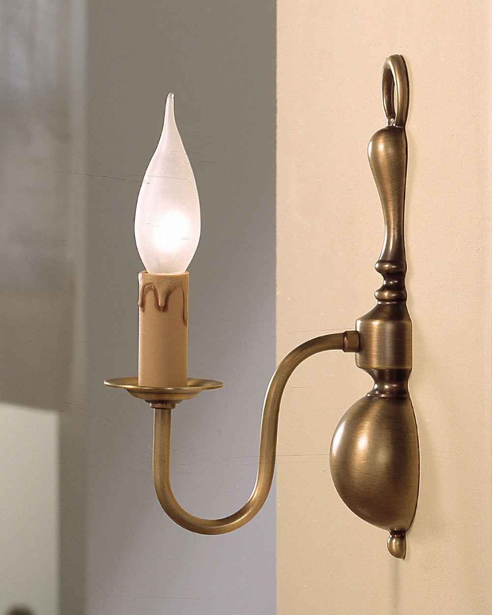 Aplique Lustrarte Mod. 451/1V
